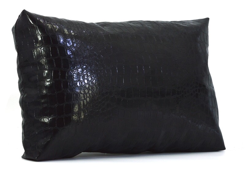 Μαξιλάρι Δερματίνη καναπέ Nevada 3 - Black Crocodile Effect Με Φερμουάρ