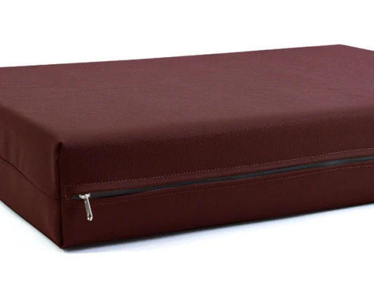 Μαξιλάρι Για Καναπέ / Παλέτα Δερματίνη Odario 9 - Burgundy Red Με Φερμουάρ | Mypouf.gr