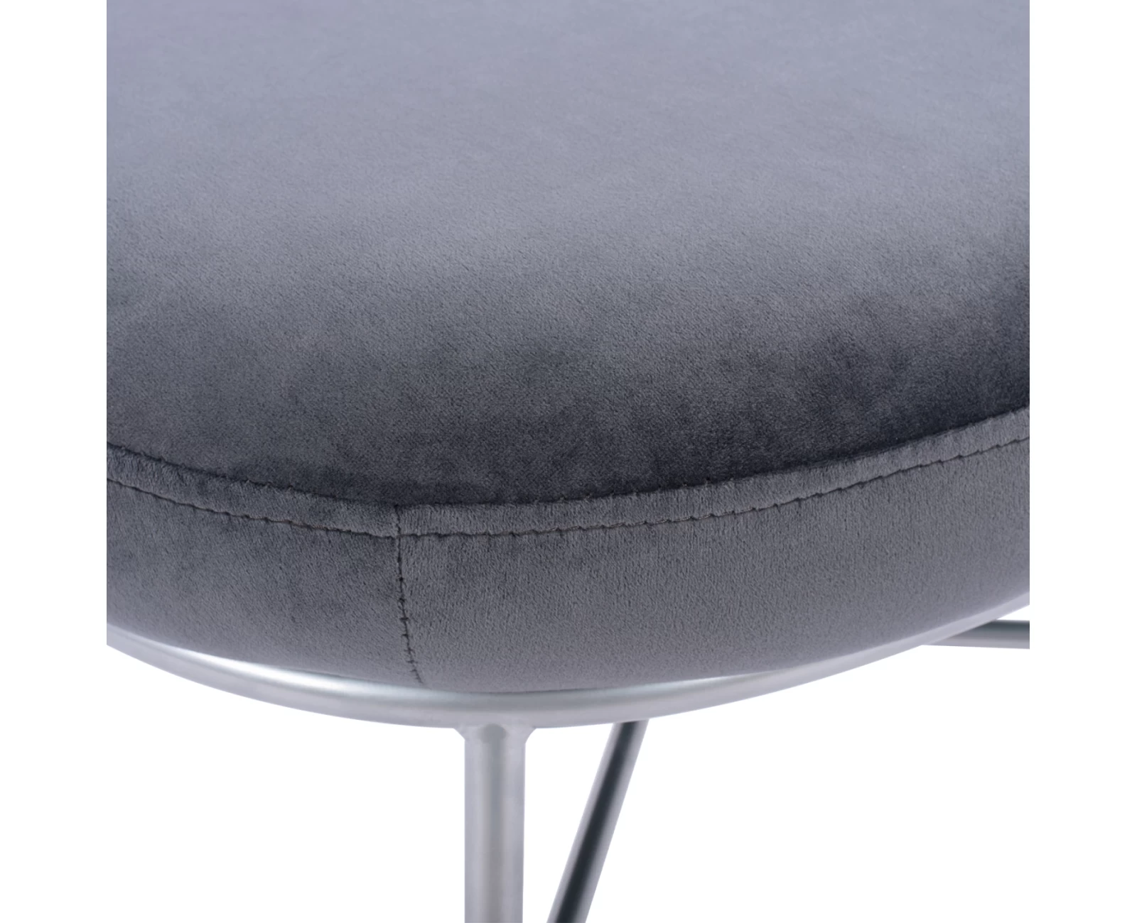 ΣΚΑΜΠΟ ΥΠΟΠΟΔΙΟ TRUDI HM8640.01 ΑΠΟ ΓΚΡΙ ΒΕΛΟΥΔΟ ΜΕ ΑΣΗΜΙ ΒΑΣΗ 55x46x38Υ εκ. | Mypouf.gr