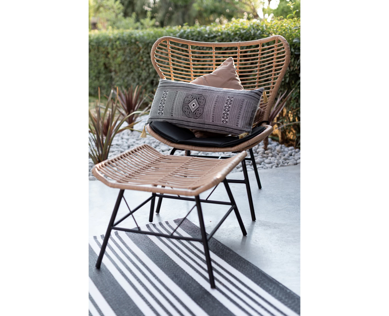 BUTTERFLY ΣΚΑΜΠΟ ΦΥΣΙΚΟ ΜΑΥΡΟ 58x59x47.5 | Mypouf.gr BUTTERFLY ΣΚΑΜΠΟ ΦΥΣΙΚΟ ΜΑΥΡΟ 58x59x47.5 | Mypouf.gr