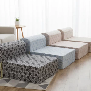 Καναπεδάκια που γίνονται κρεβάτι