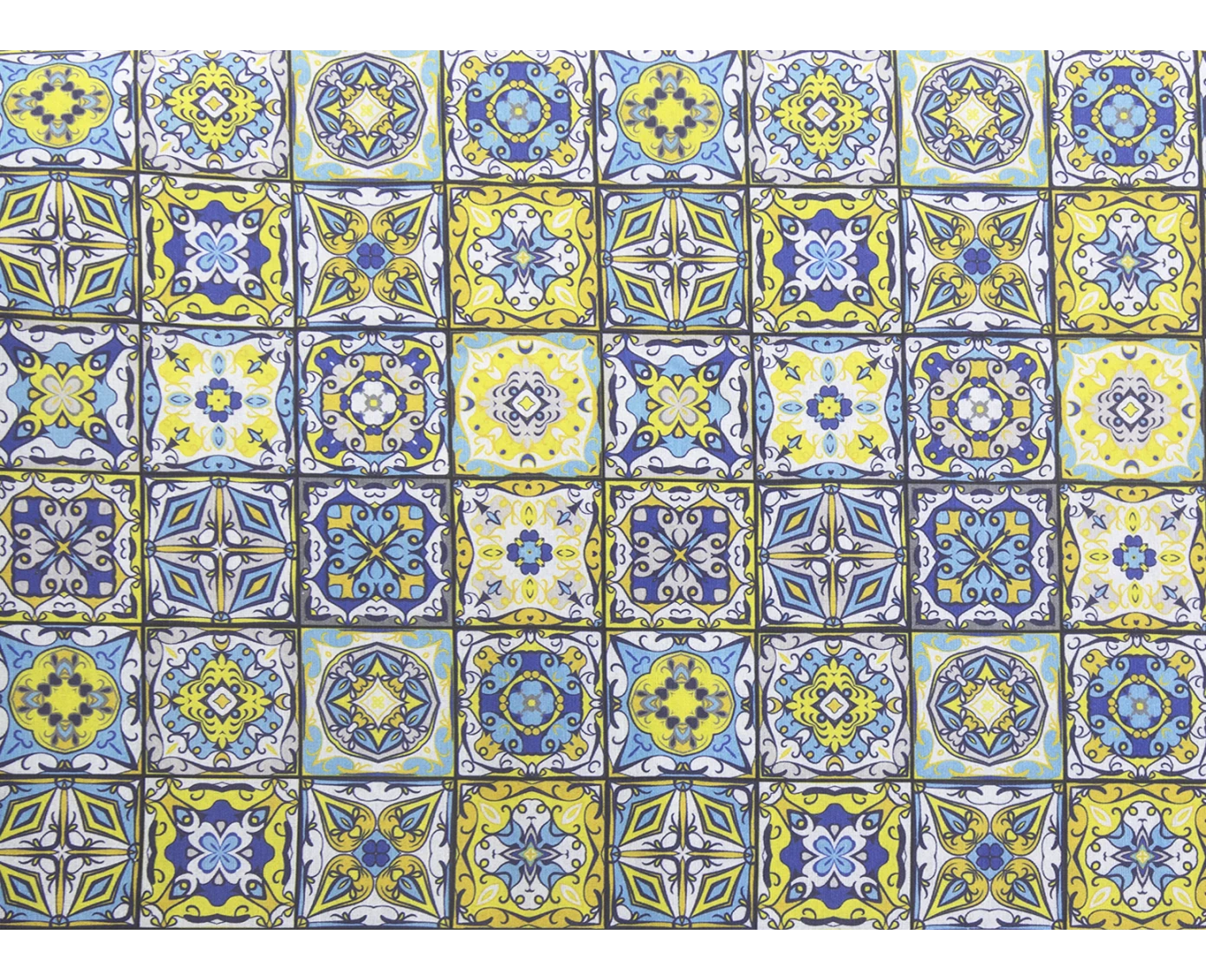 Μαξιλάρι Πλάτης Με 2 Κουμπιά Patch Mosaic design - Λονέτα Ύφασμα | Mypouf.gr